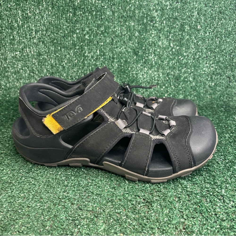 Teva‎ Sandals Mens 9 Flintwood Hiking Slip On Black Comfort Low Top SN 1118941